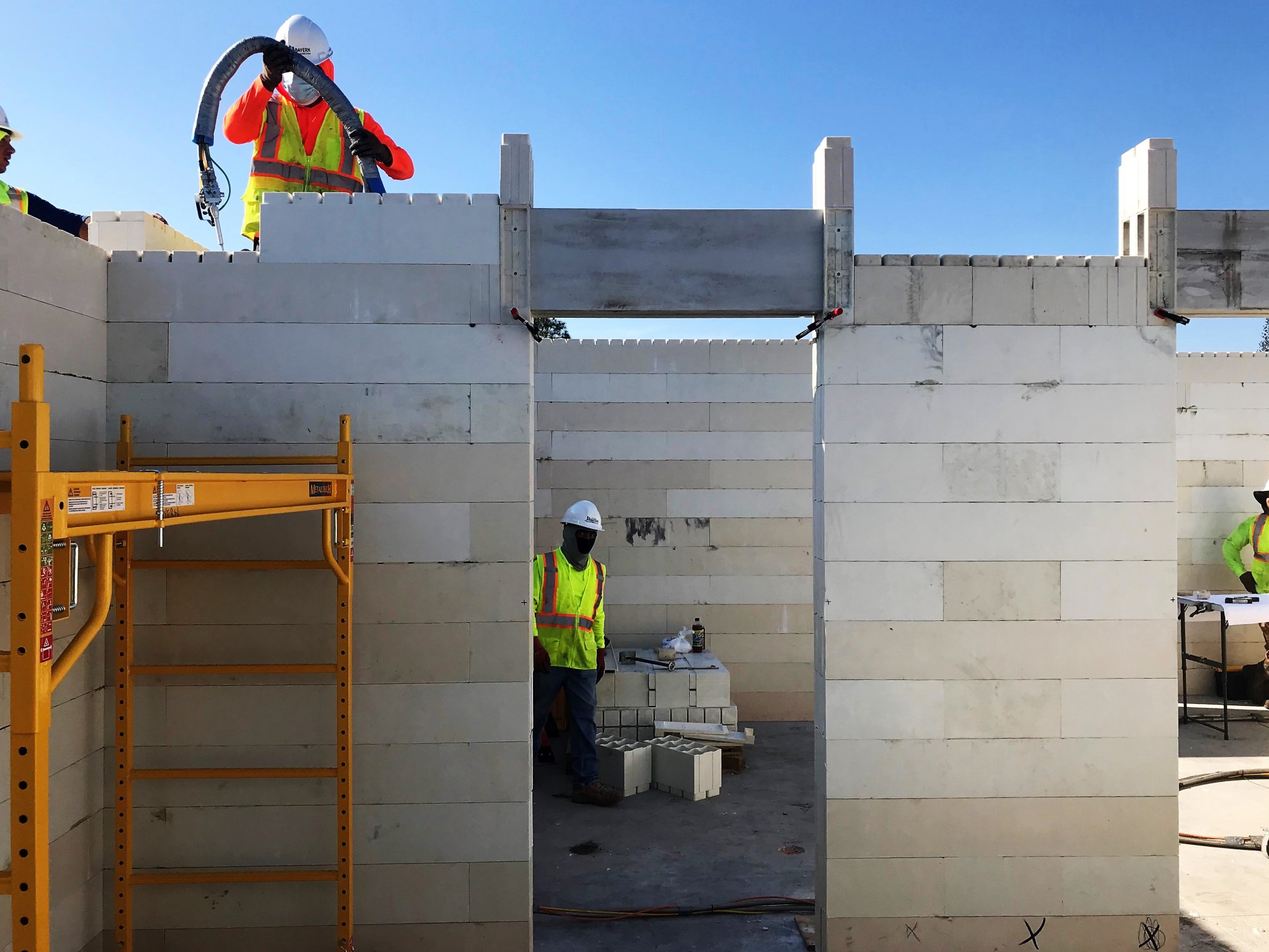 photo showing how green bricks are filled